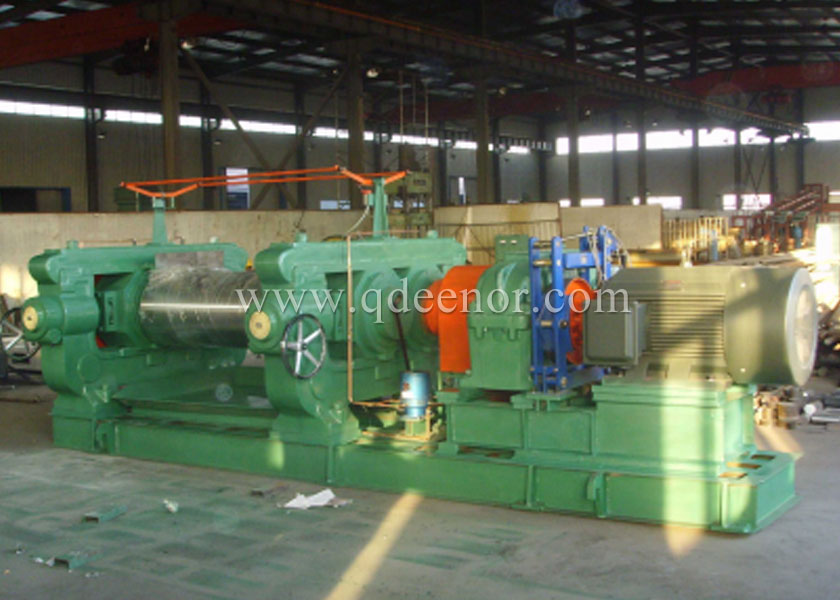 XK-450 Open mixing mill 